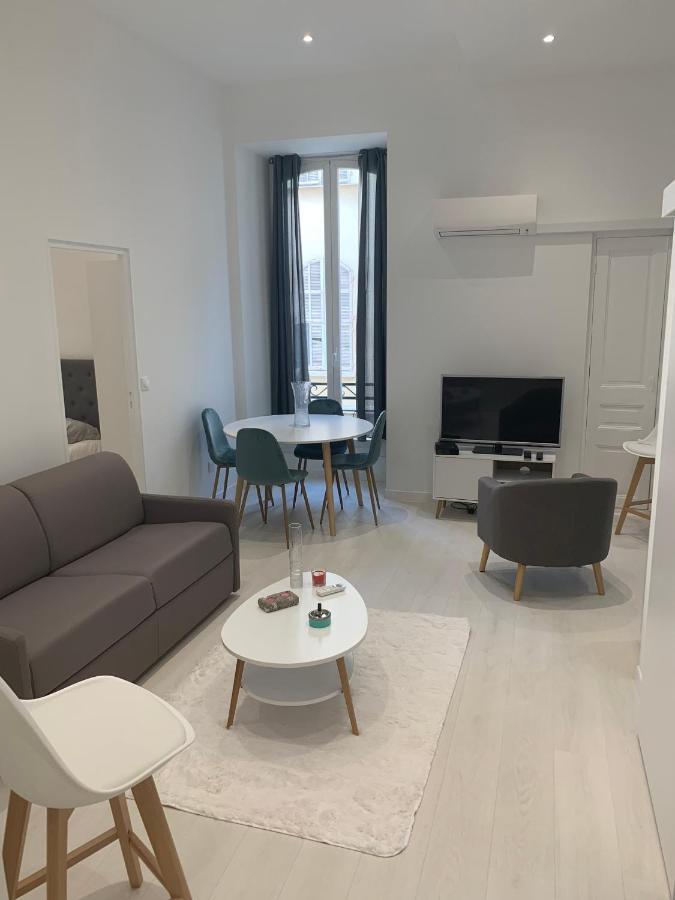 Gustave Apartment นีซ ภายนอก รูปภาพ